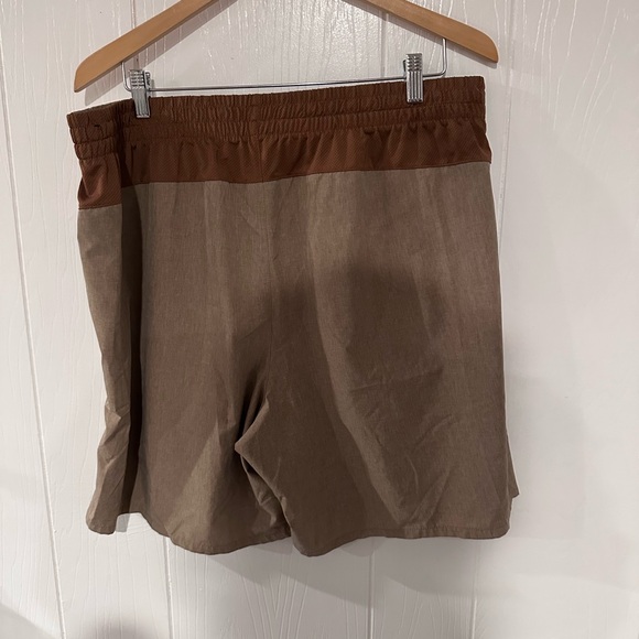 Active Shorts - Picture 6 of 6